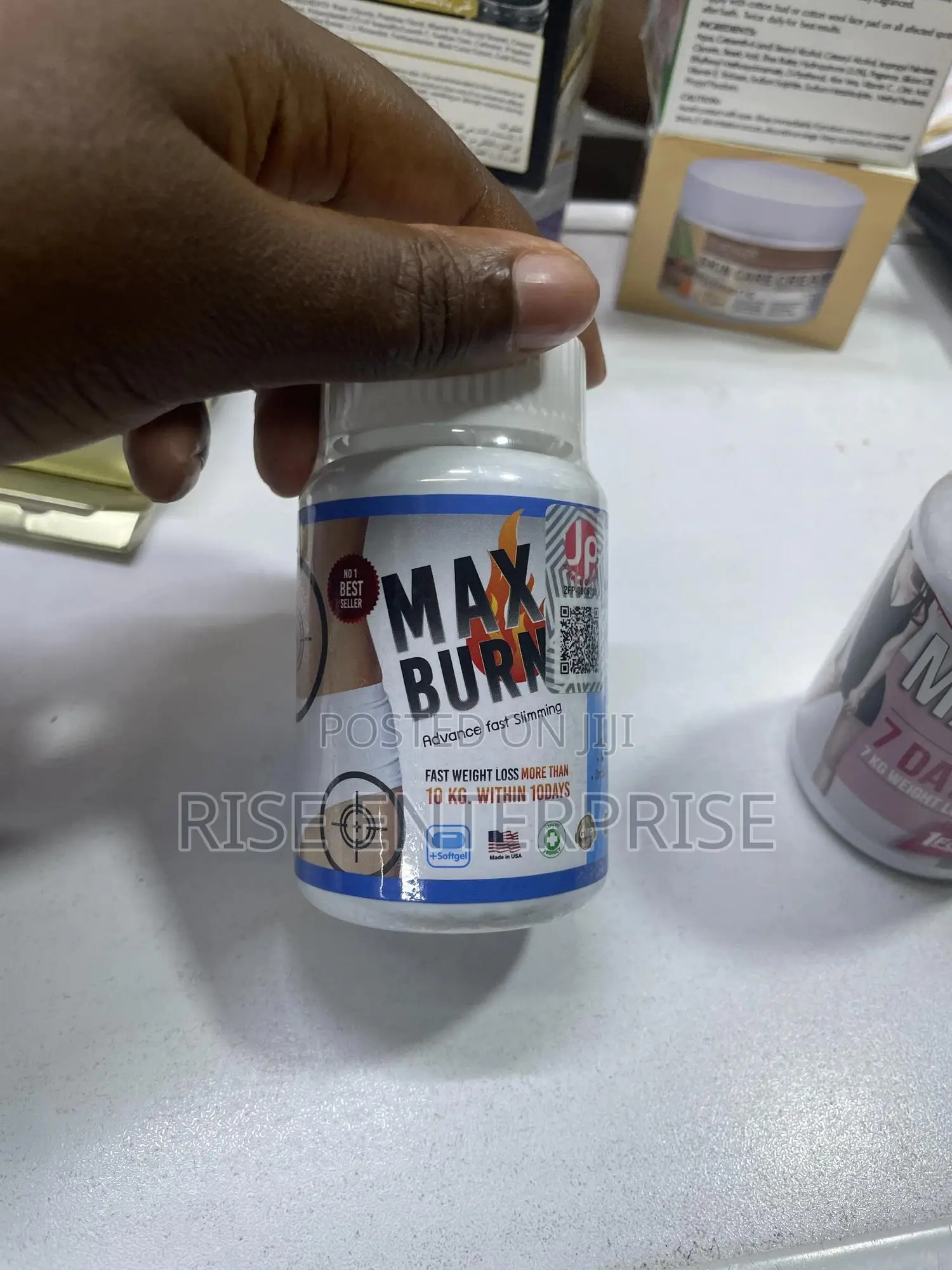 Max Burn Fast Weight Loss Soft Gels- More Than 10 Kg. Within 10days