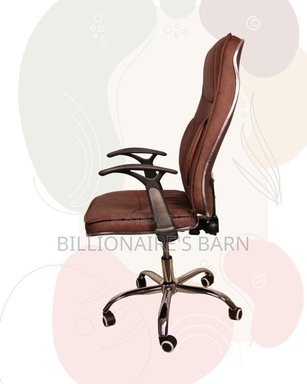 Quality Arrival Foam | Ergonomic Leather | Best Deal Online - thumbnail 3