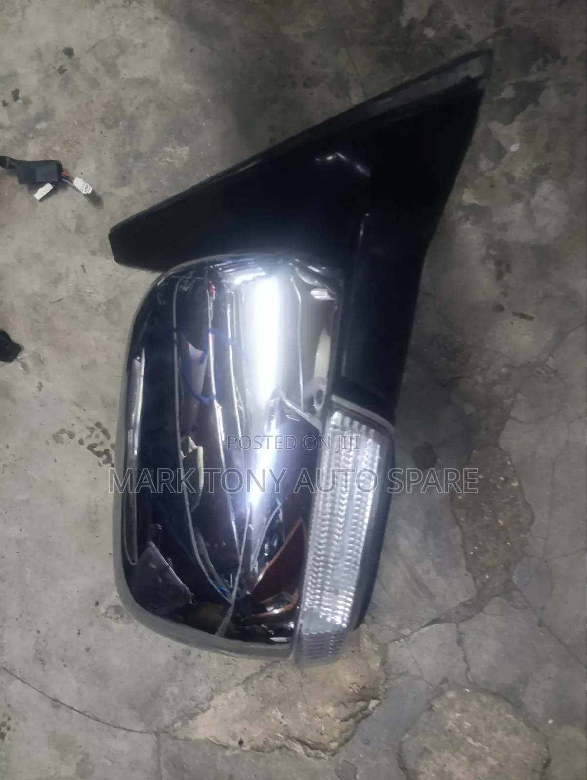 Mitsubishi Pajero 2014 Sidemirror Indicator 
