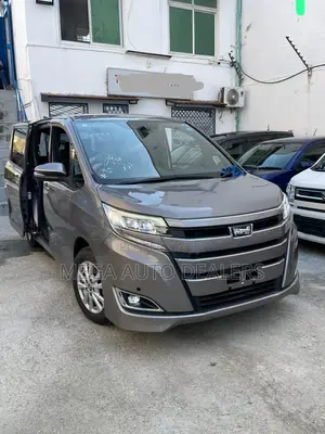 Toyota Noah 2019 Gray
