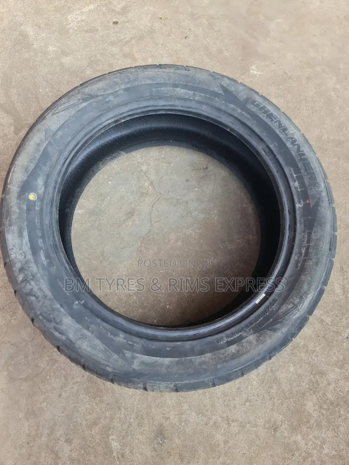 305 /45 R22 Grenlander Tyres.