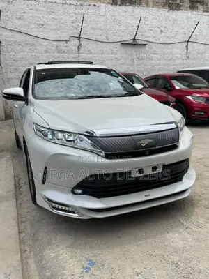 Toyota Harrier 2018 White