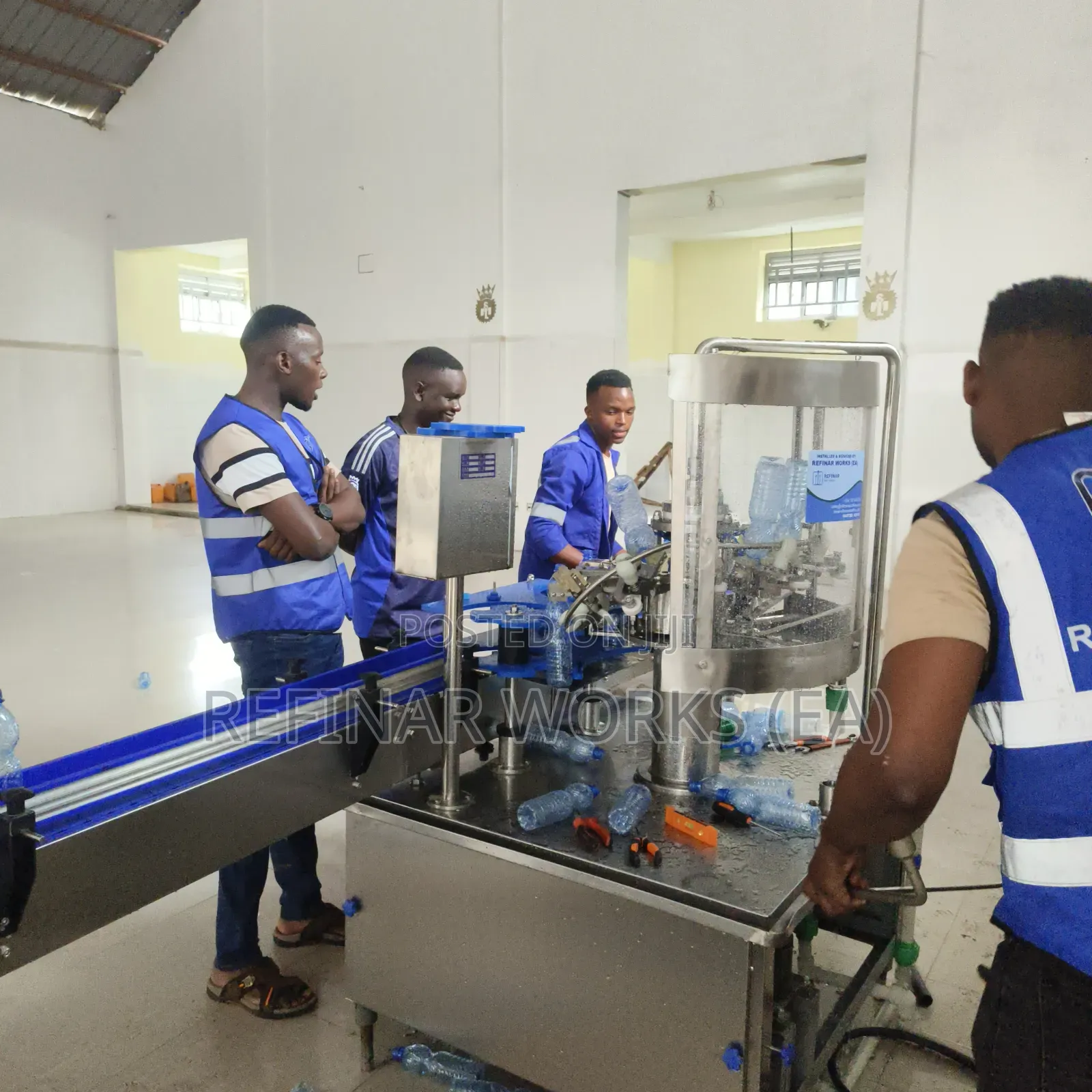 Automatic Filling Machine - Precision Bottling For Beverages