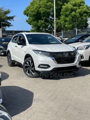 Honda Vezel 2019 White