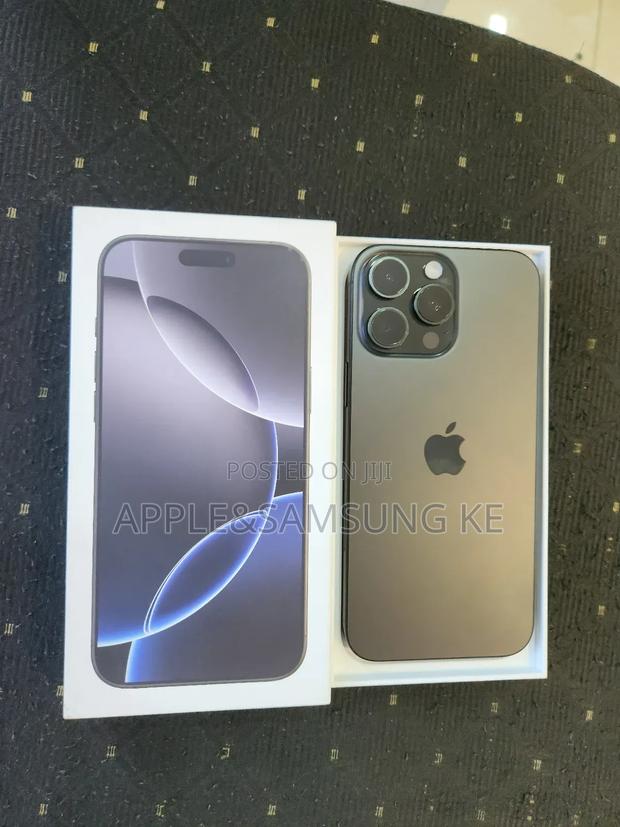 Apple iPhone 16 Pro Max 256 GB Black - main view