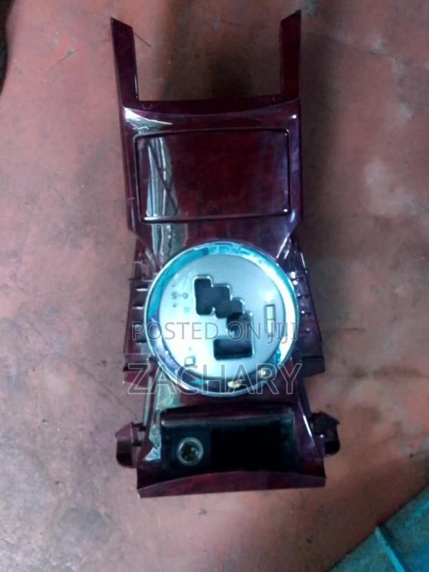 Mark X Gear Lever Console