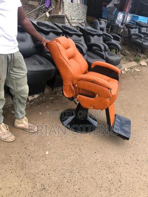 Barber Chairs in Leather Cover - thumbnail 2
