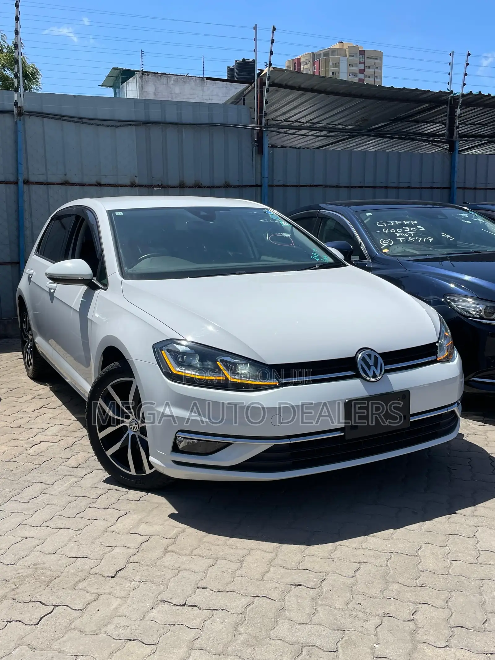 Volkswagen Golf 2018 White