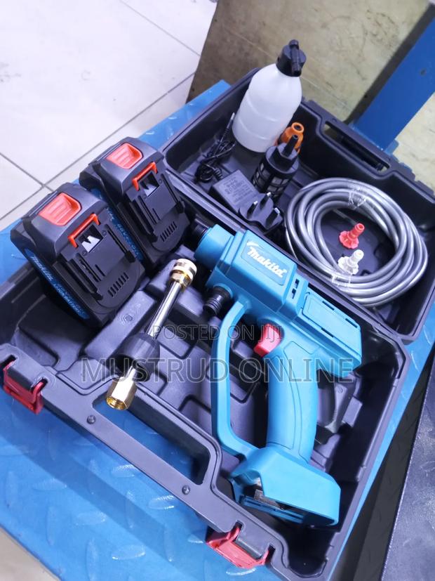 Useful Cordless Carwash - main view