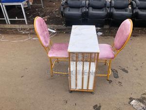 Nails Tables With Oval Styling Seats - main view