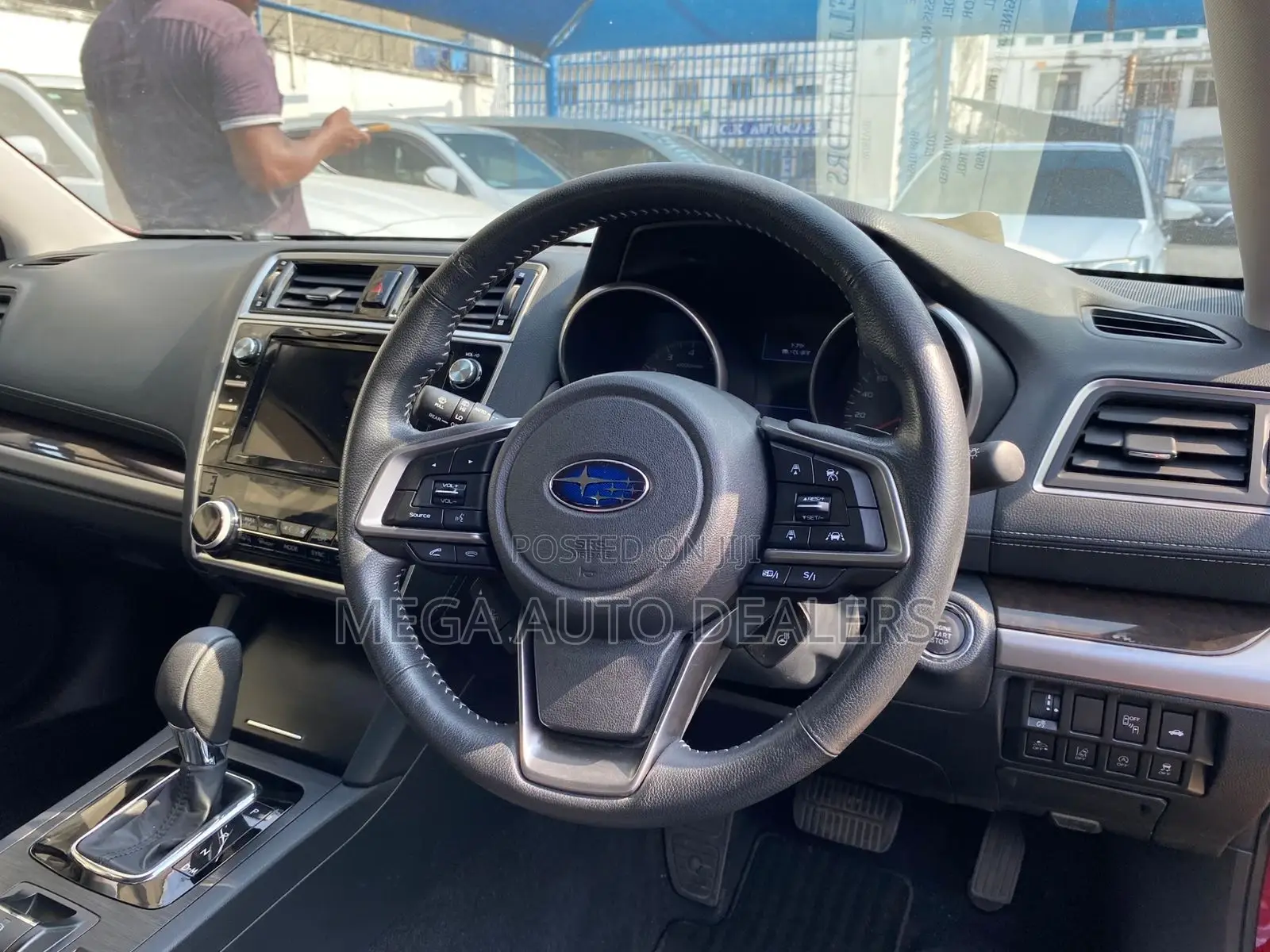 Subaru Legacy 2018 Red