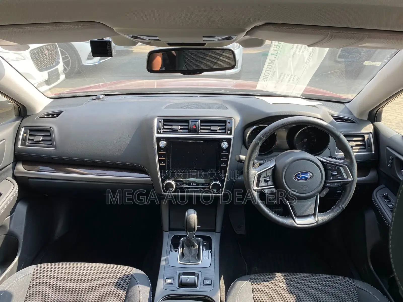 Subaru Legacy 2018 Red
