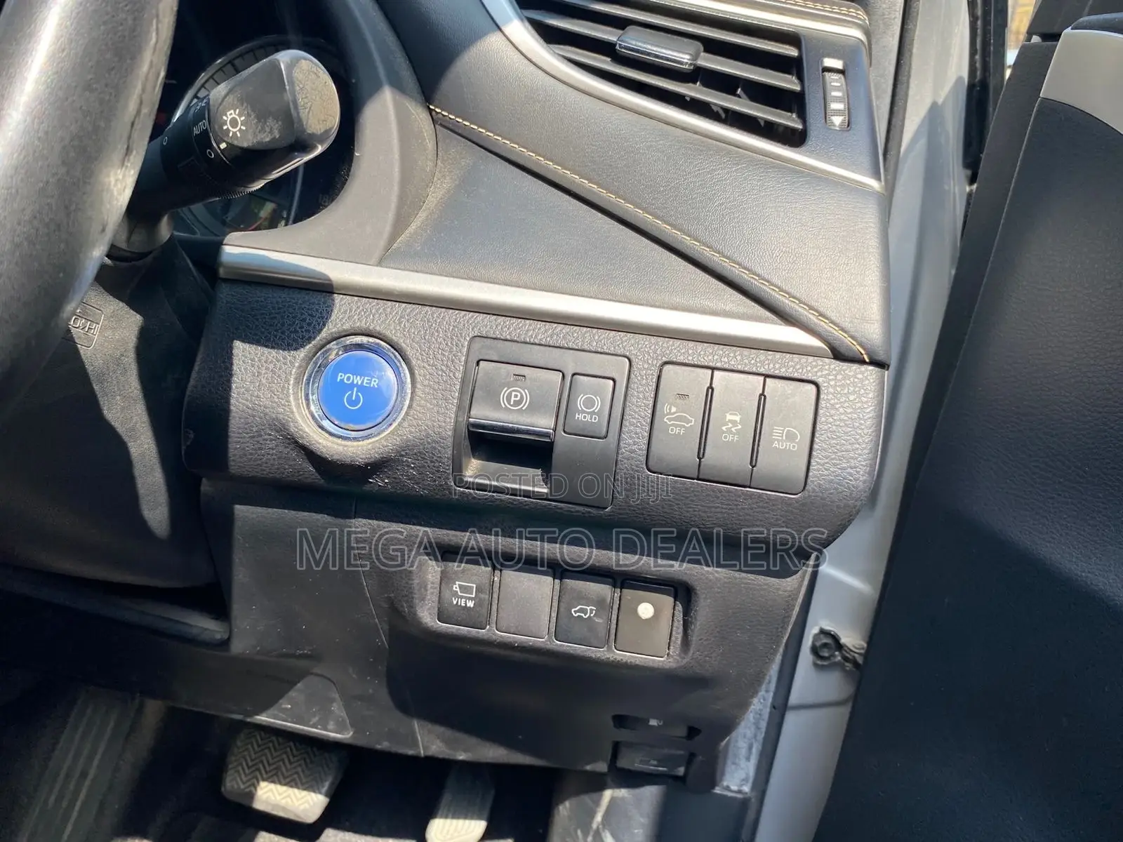 Toyota Harrier 2018 Silver