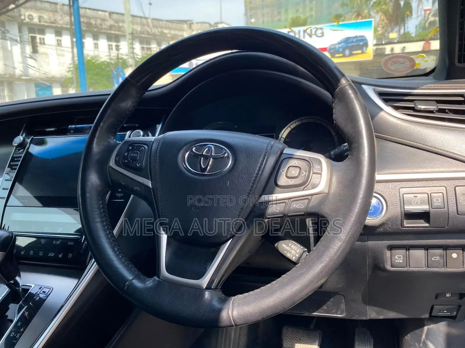 Toyota Harrier 2018 Silver