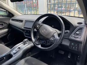 Honda Vezel 2019 Black