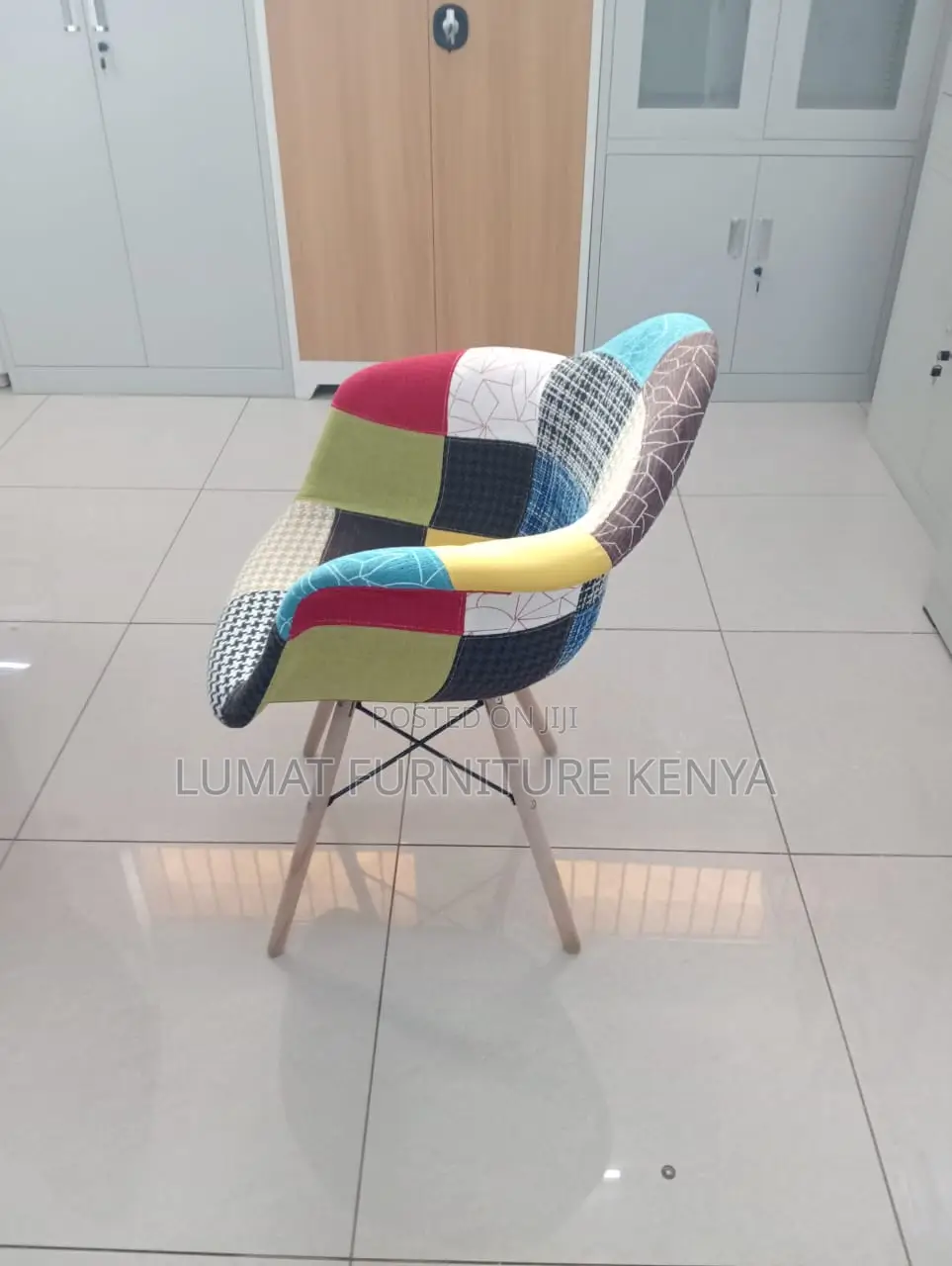 Colorful Office Chair With Armrest