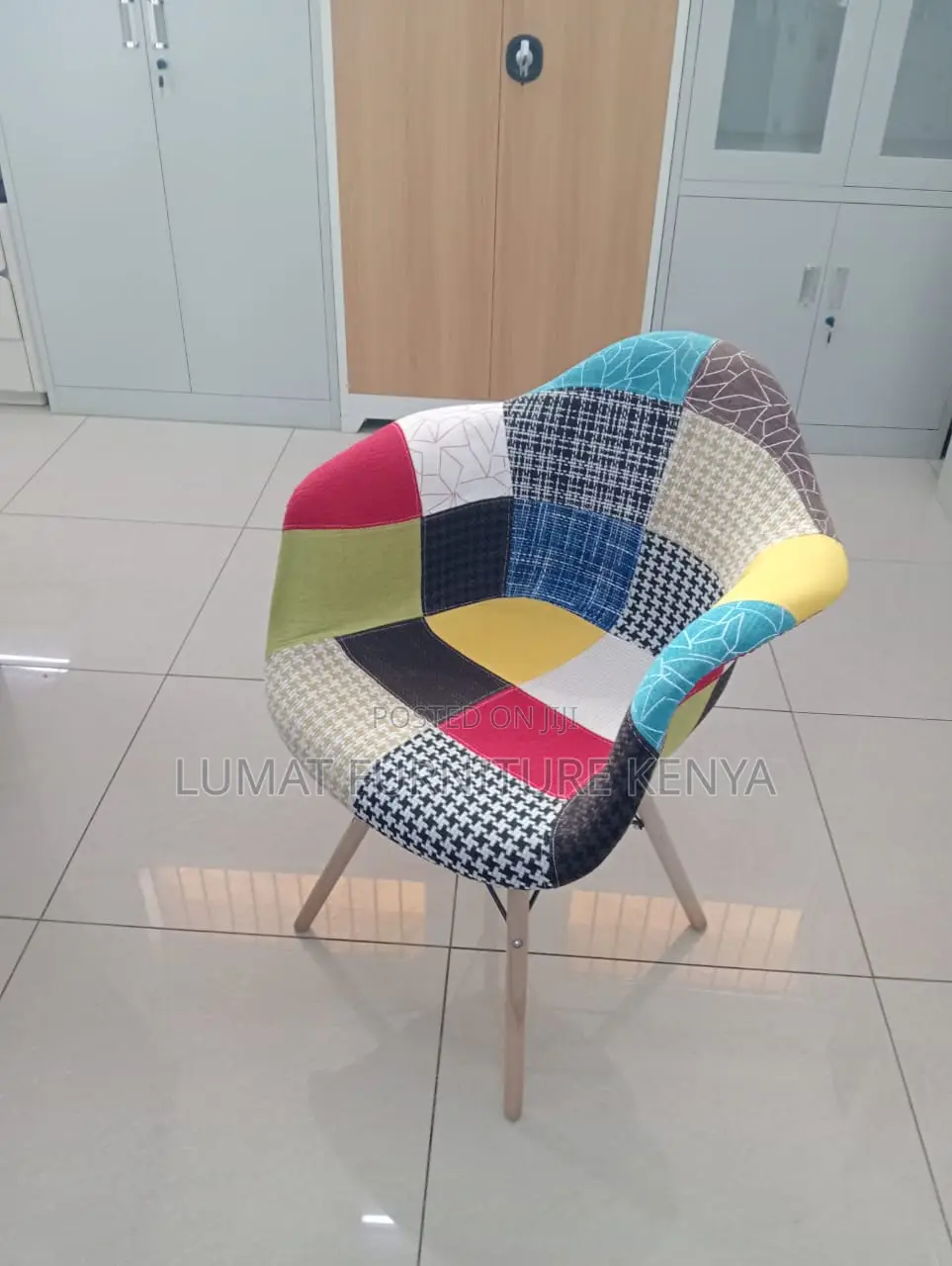 Colorful Office Chair With Armrest