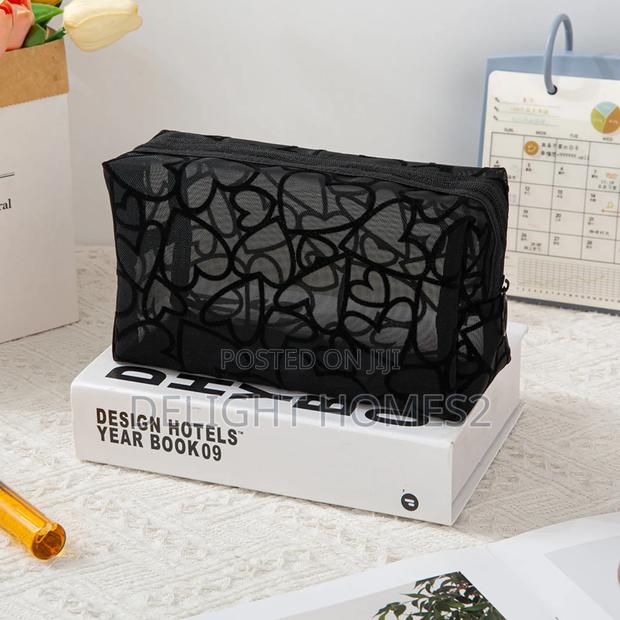 Waterproof Multipurpose Travel Bag Set_arv - thumbnail 2