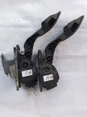 Suzuki Swift 2016 Accelerator Pedal