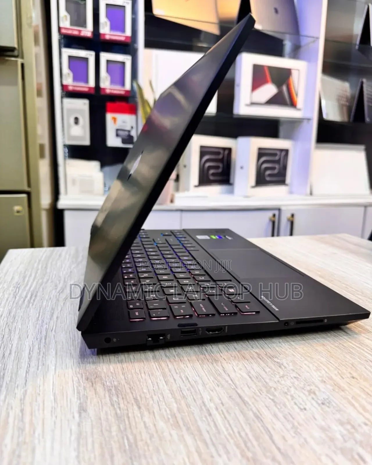 Laptop HP Omen 15 16GB Intel Core I7 HDD+SSD 256GB