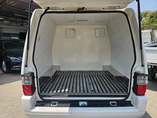 Mazda Bongo Freezer Body - thumbnail 2