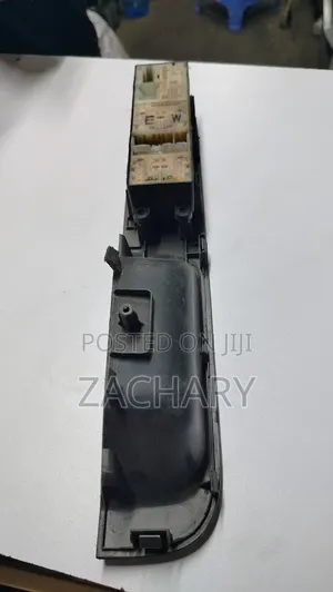 Nissan Tiida Main Switch