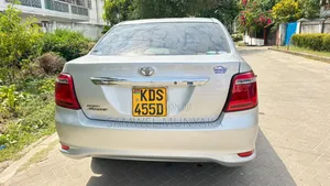 Toyota Axio 1.5 G 2WD 2017 Silver