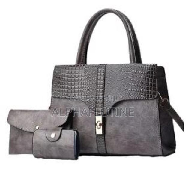 Womens Hands Bags With 2pouch