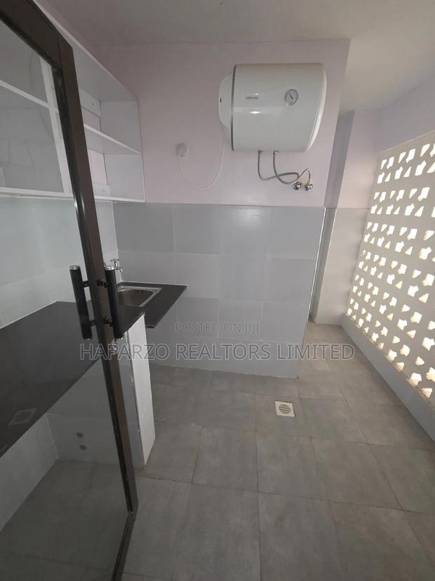 1bdrm Apartment in Racecourse for rent - thumbnail 5