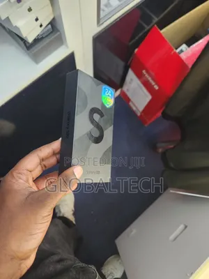 New Samsung Galaxy S21 5G 128 GB Black