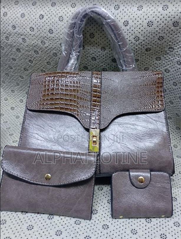 Women Handbag Shoulder Strap for Crossbody Wear