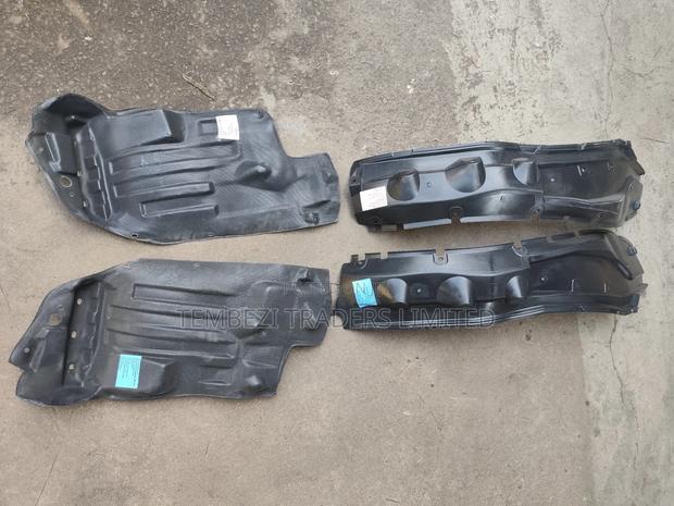 Inner Fenders Stone Guards Mitsubishi Triton L200