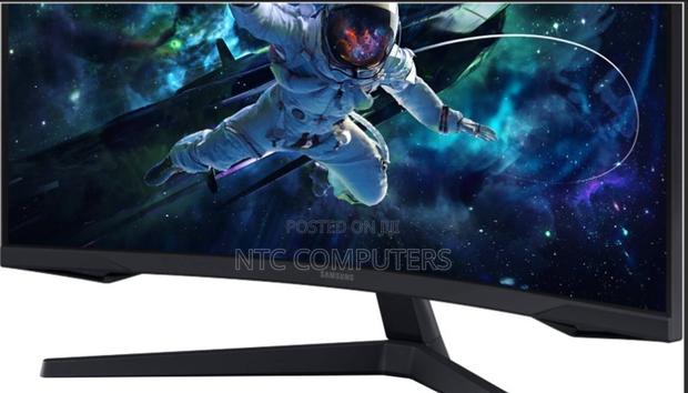 Samsung G55c 27" QHD Curved Gaming Monitor, 2560x1440, 16: