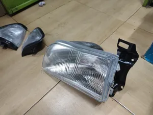 Headlight /Headlamp Toyota Starlet