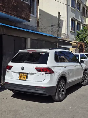 Volkswagen Tiguan 2017 White