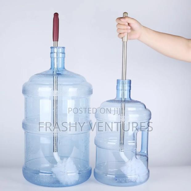 Bent Gallon Bottle Cleaning Brush