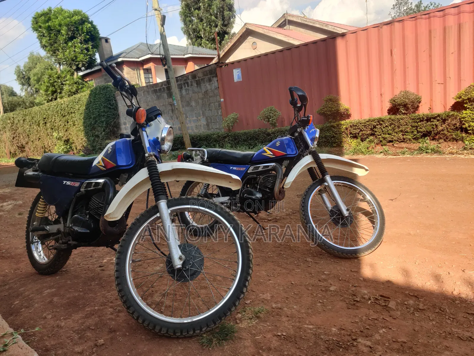 Suzuki 2006 Blue