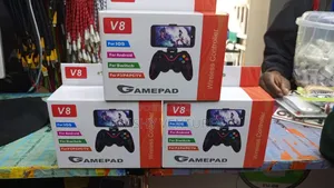 V8 Wireless Game Pad