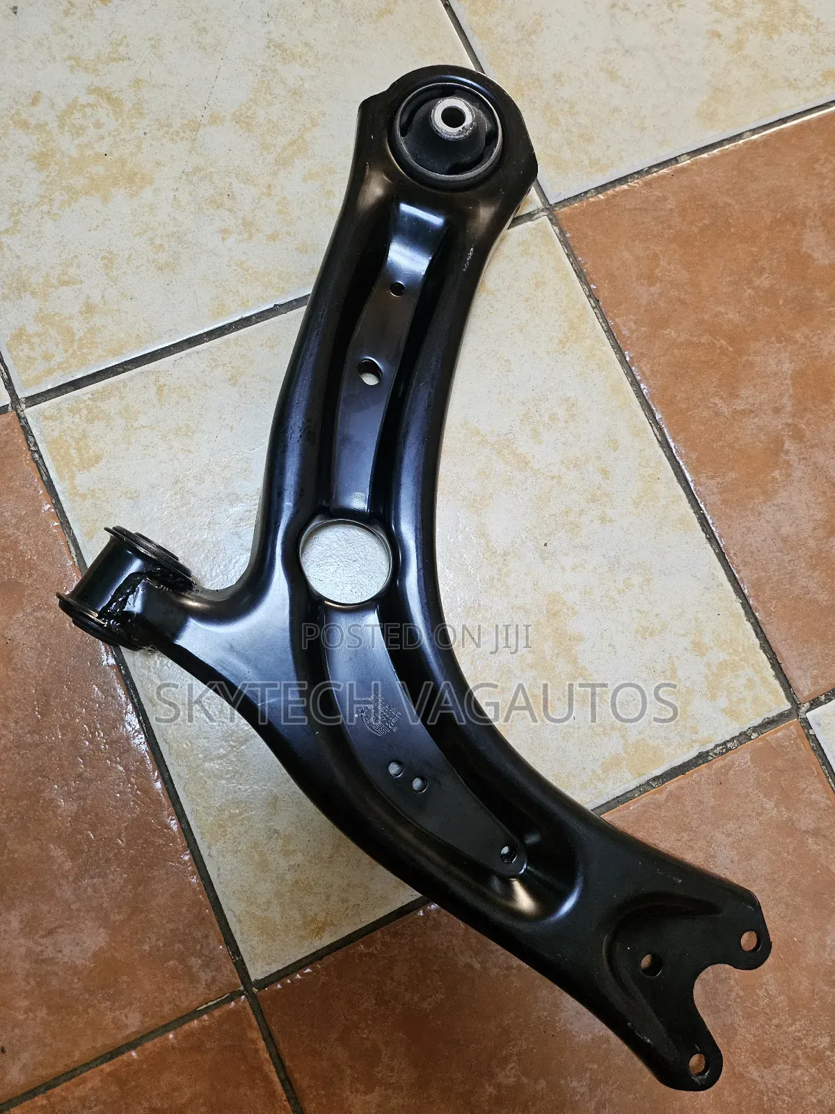 Tiguan Front Lower Control Arm