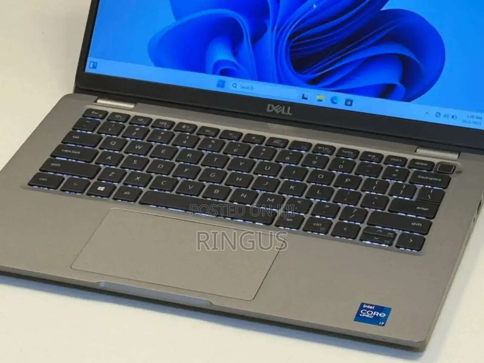 Laptop Dell Latitude 5320 16GB Intel Core i5 SSD 512GB