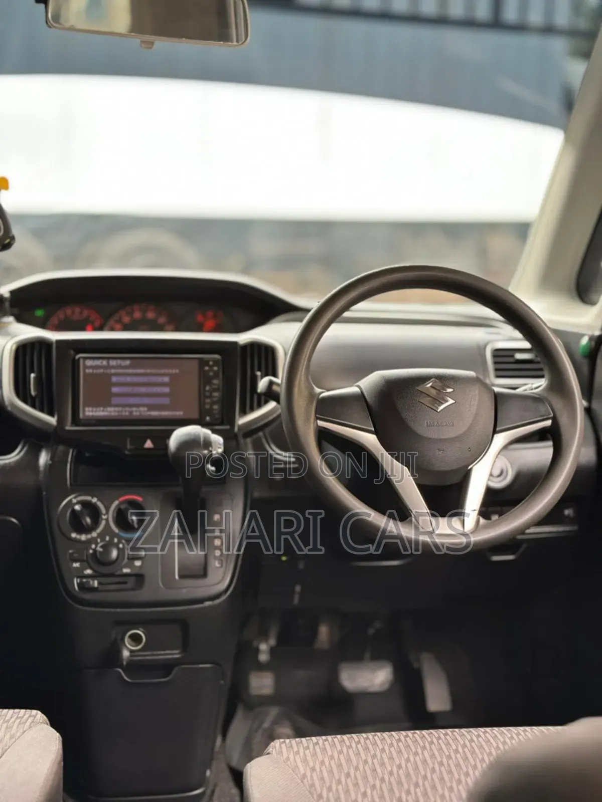 Suzuki Solio 2015 Silver