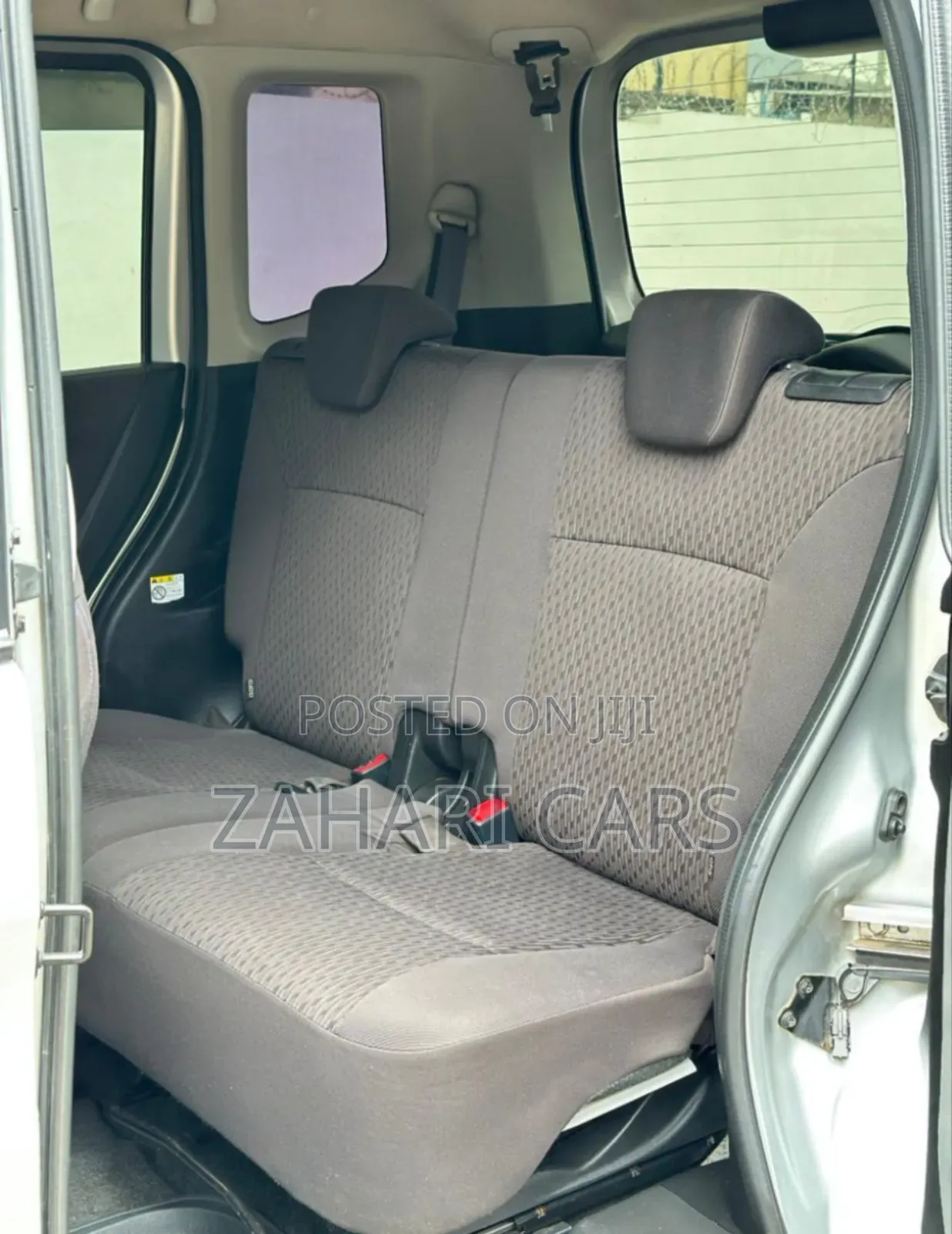Suzuki Solio 2015 Silver