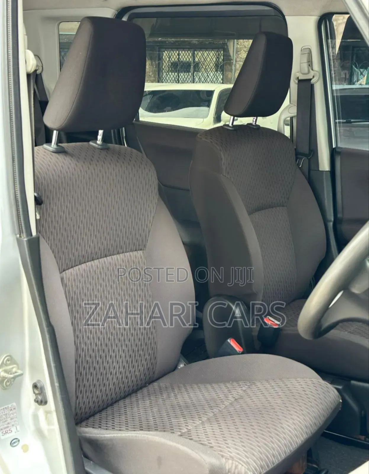 Suzuki Solio 2015 Silver