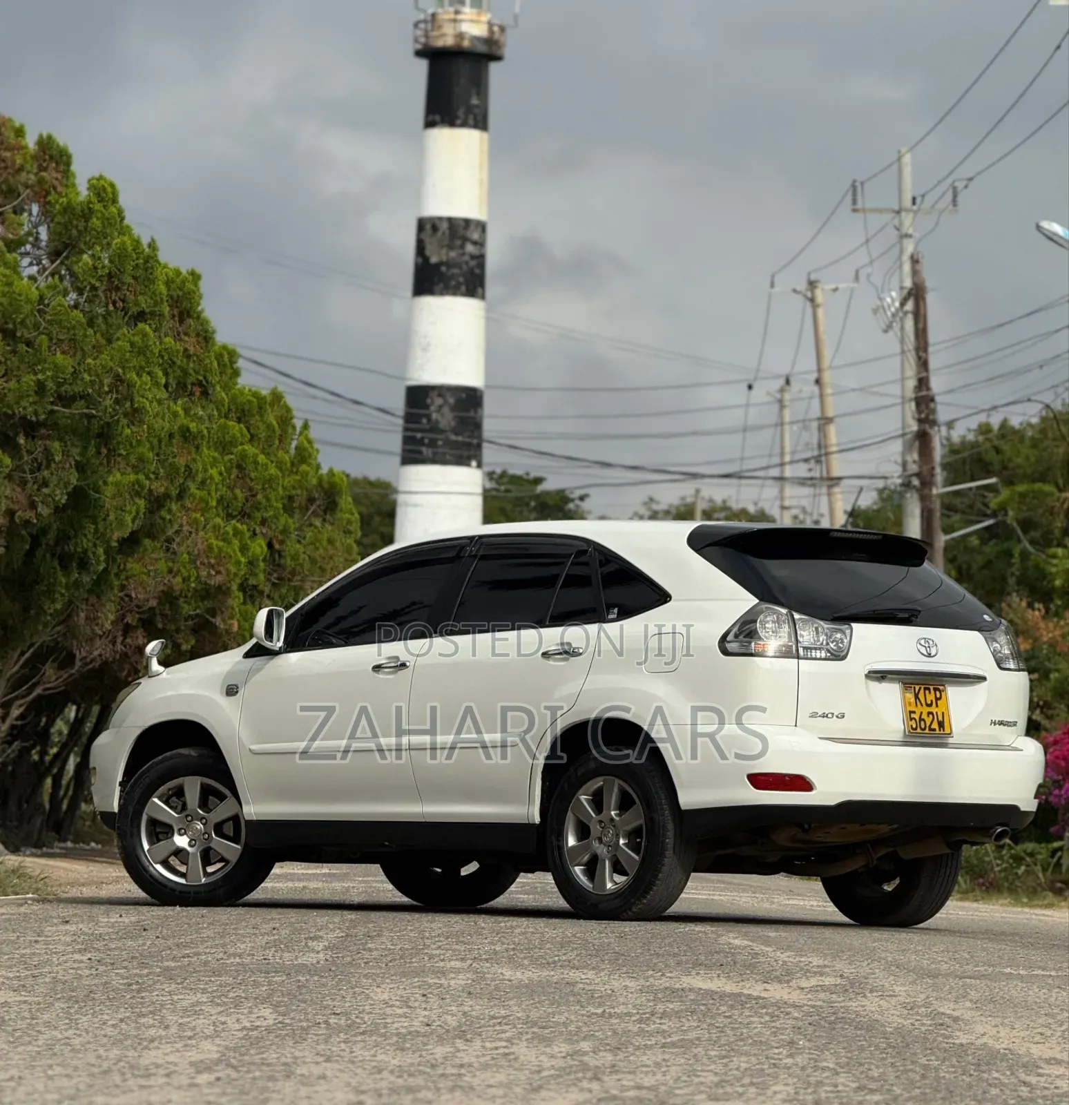 Toyota Harrier 2010 White