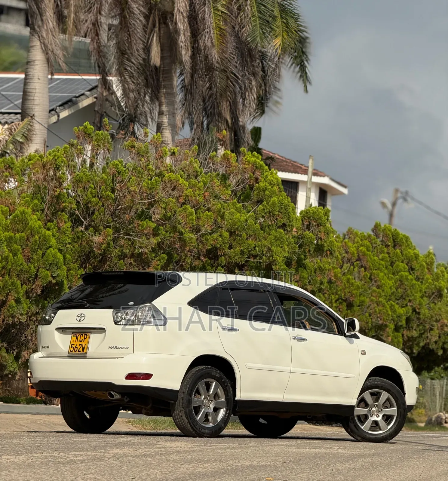 Toyota Harrier 2010 White