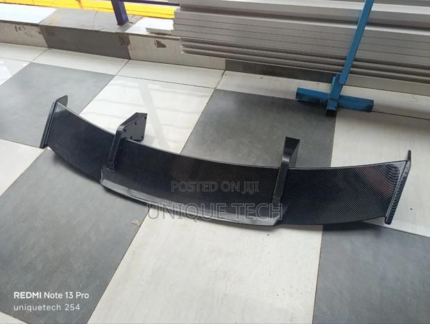 Universal Rear Lip Spoiler for Suvs and Hatchbacks