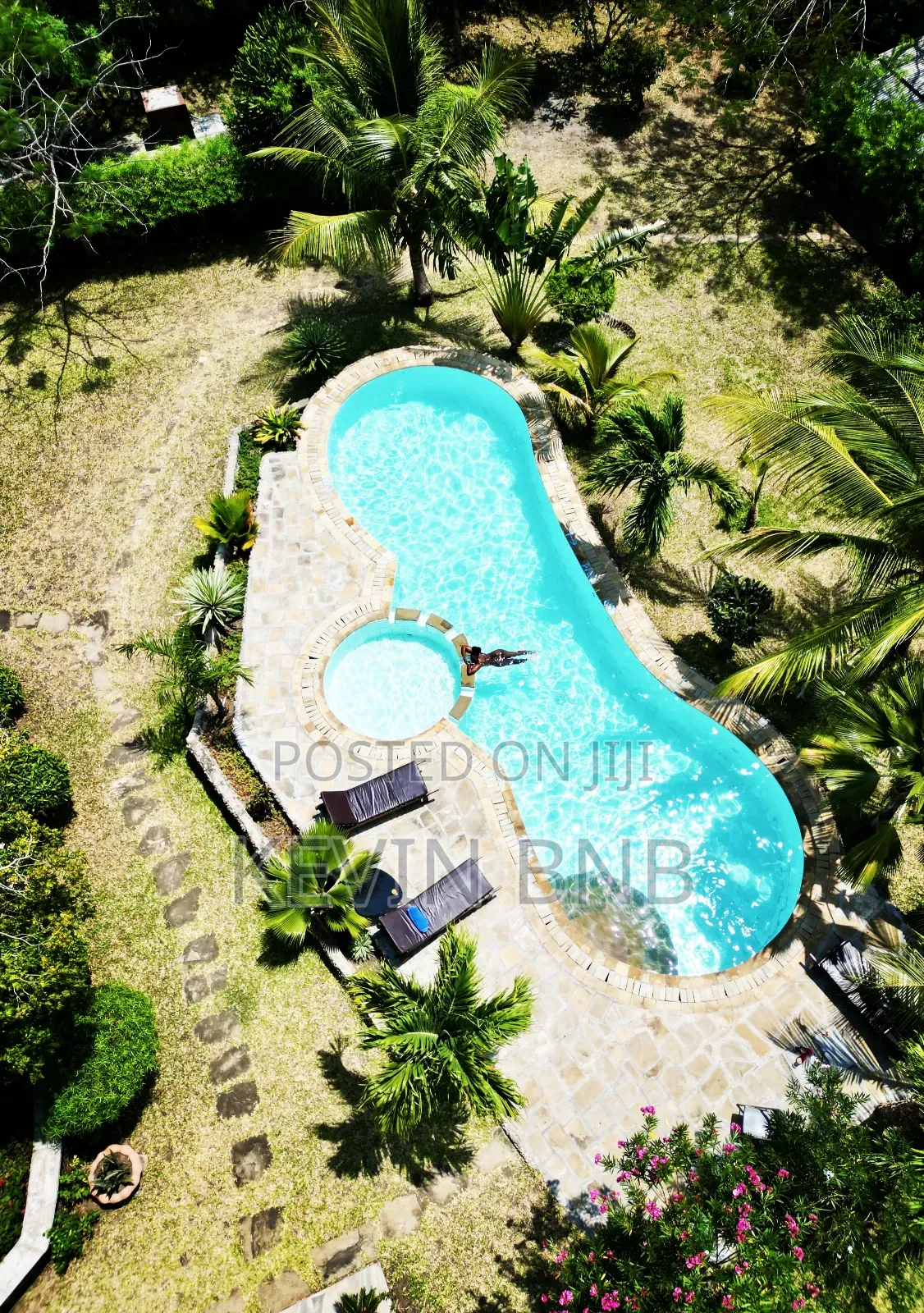 Diani Airbnb 3 Bedroom Private Villa, Large Pool Diani BNB