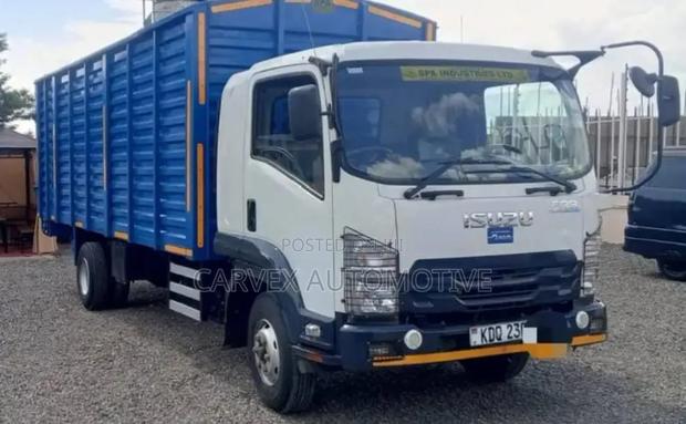 Isuzu FRR 90 - thumbnail 3