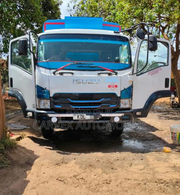 Isuzu FRR 90 - thumbnail 4