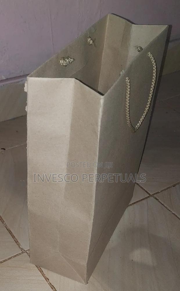 A4 Kraft Gift Bags - thumbnail 3